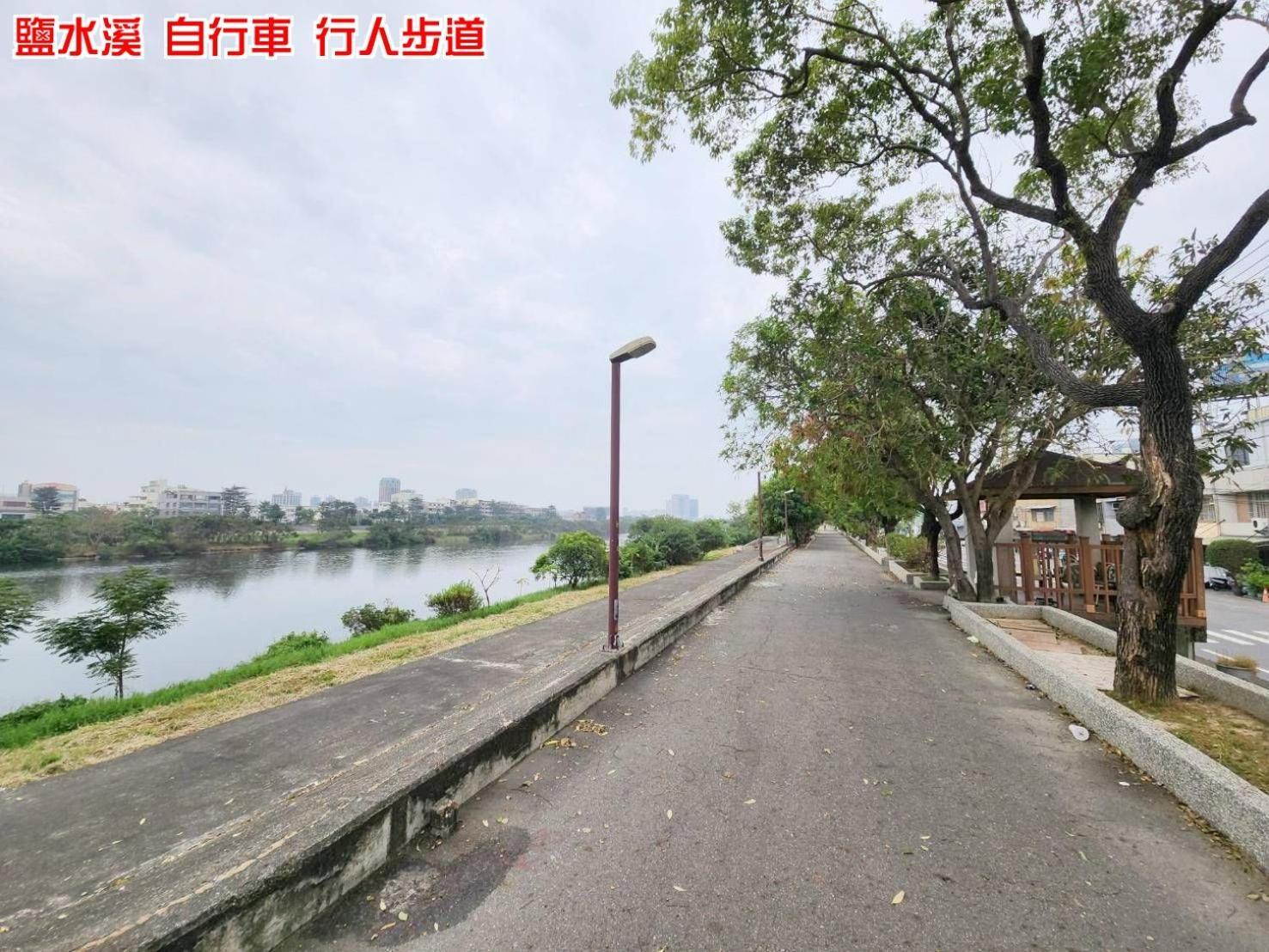 โรงแรมหัวขู ไถหนาน ภายนอก รูปภาพ